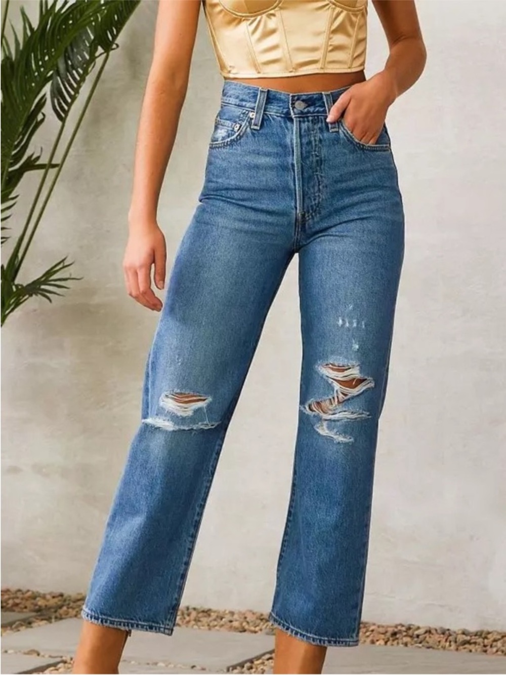 Levi’s Ribcage Ankle Straight Denim
